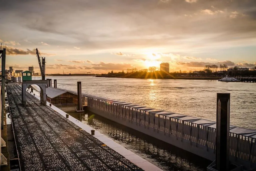 Beautiful City Apartment With A Great River View Antwerp Belgium