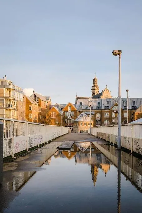 Beautiful City Apartment With A Great River View Antwerp